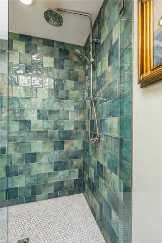404 NW H Street, Bentonville, AR 72712