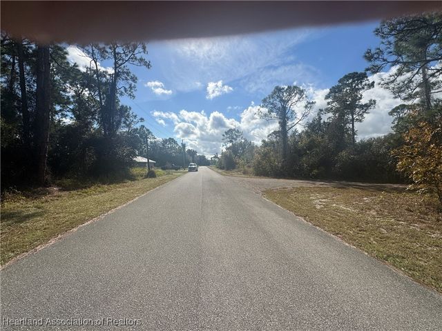 240 Humphrey Avenue, Lake Placid, FL 33852