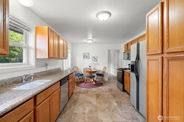 10109 Becker Drive SW, Lakewood, WA 98499