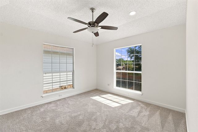 2124 Newport Drive, Flower Mound, TX 75028