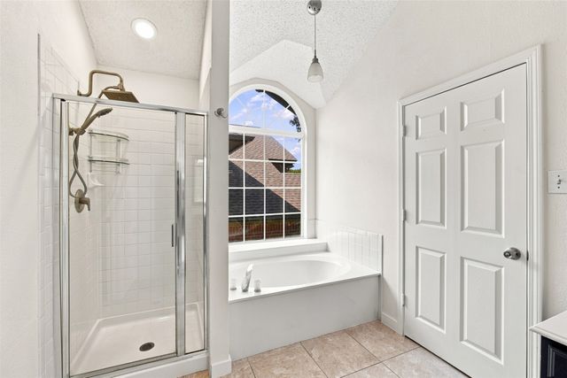 2124 Newport Drive, Flower Mound, TX 75028