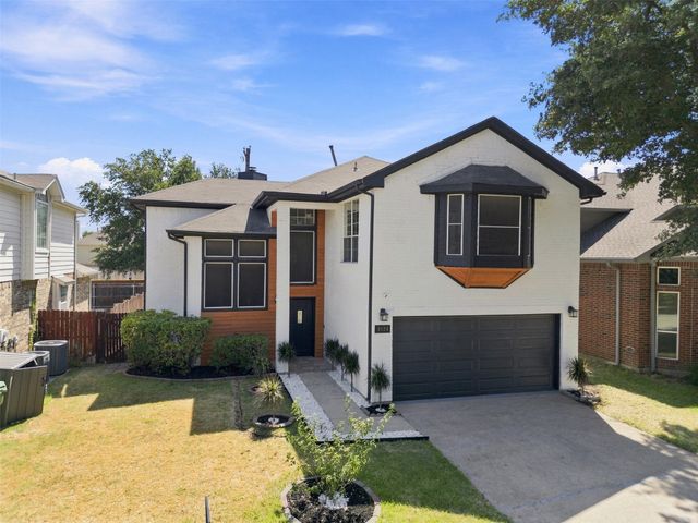2124 Newport Drive, Flower Mound, TX 75028