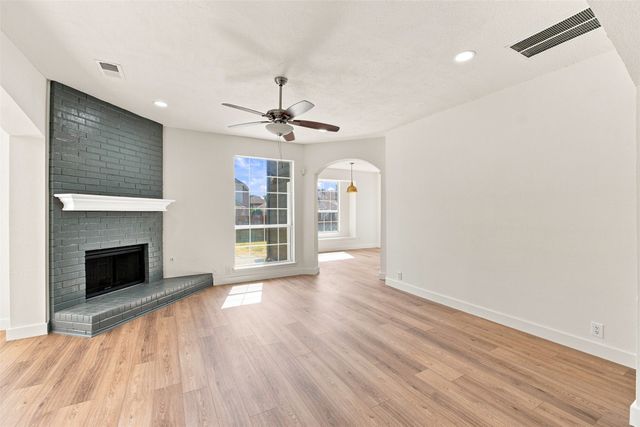 2124 Newport Drive, Flower Mound, TX 75028