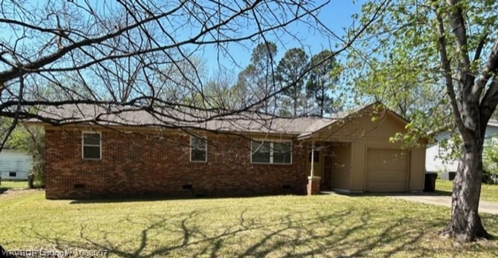 6808 9th Street, Fort Smith, AR 72908