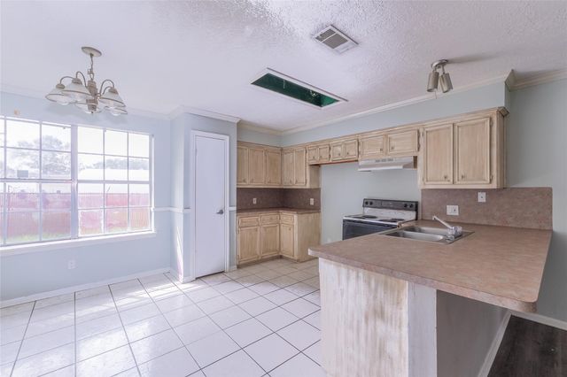 222 Cool Cove, Montgomery, TX 77356