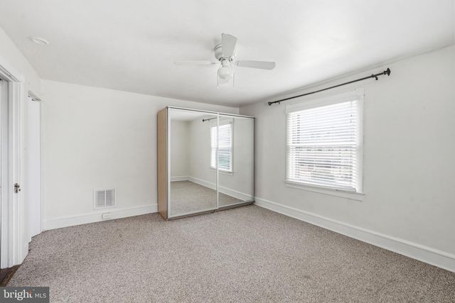 119-121 GRANDVIEW AVE, Pitman, NJ 08071