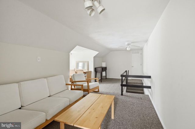 119-121 GRANDVIEW AVE, Pitman, NJ 08071