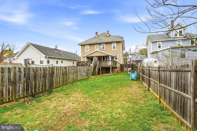 119-121 GRANDVIEW AVE, Pitman, NJ 08071