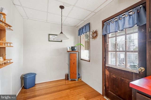 119-121 GRANDVIEW AVE, Pitman, NJ 08071