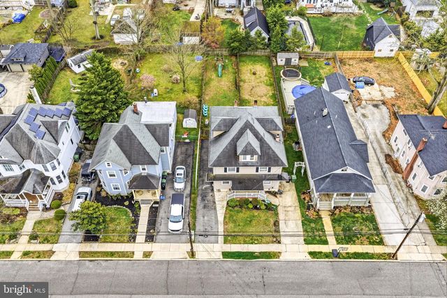 119-121 GRANDVIEW AVE, Pitman, NJ 08071