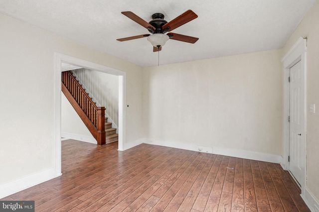 119-121 GRANDVIEW AVE, Pitman, NJ 08071