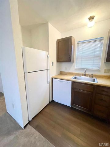 147 ASHLEY Drive, Fairview Heights, IL 62208