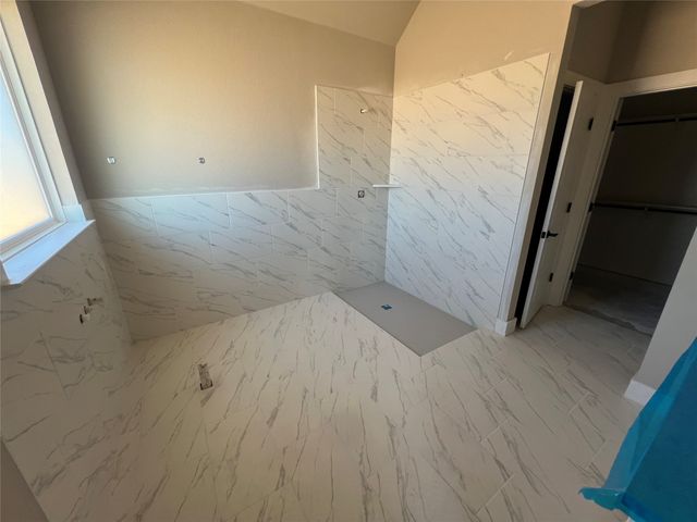 105 Cattleman Drive, Springtown, TX 76082