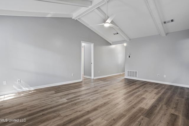 92 Hunter Drive, Ocean Springs, MS 39564