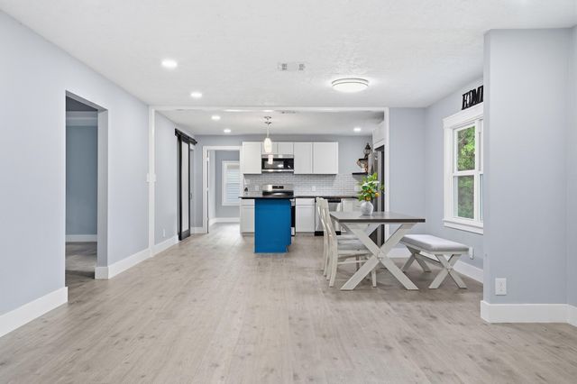 1113 Virginia, Deridder, LA 70634
