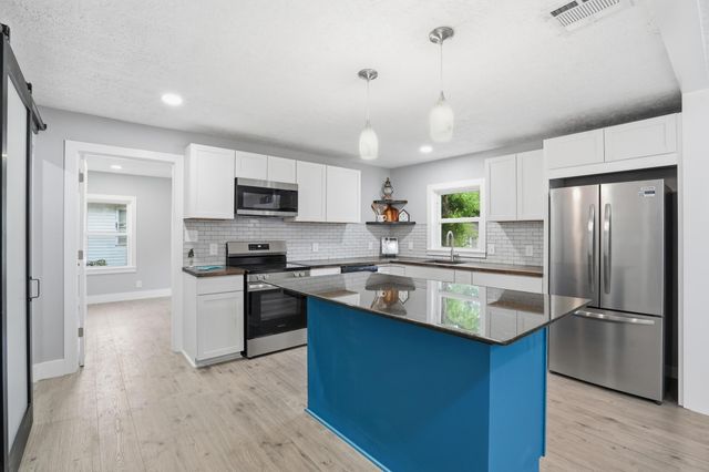 1113 Virginia, Deridder, LA 70634