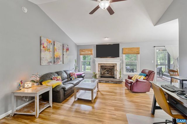 137 JEFFERSON DR, Palmyra, VA 22963