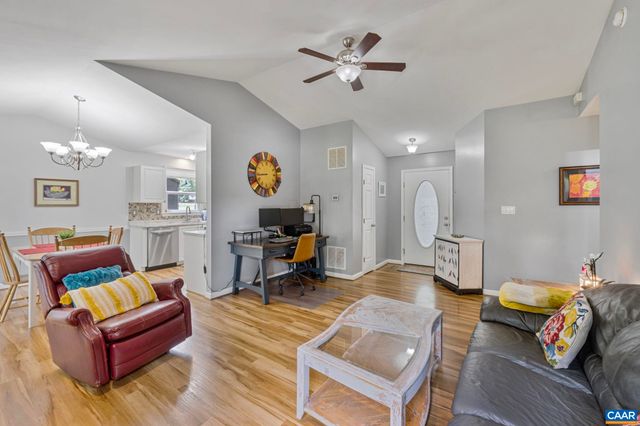137 JEFFERSON DR, Palmyra, VA 22963