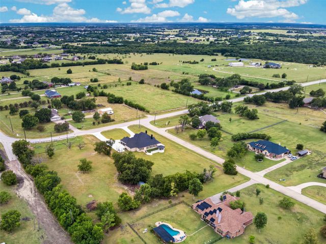 621 E Fm 550, Mclendon Chisholm, TX 75032
