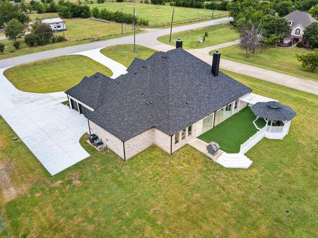 621 E Fm 550, Mclendon Chisholm, TX 75032
