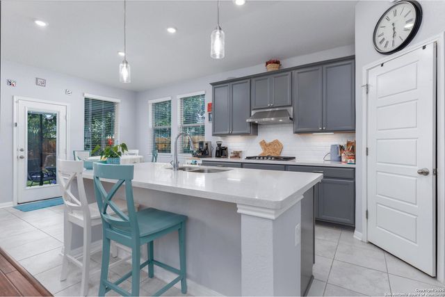 2219 Castello, San Antonio, TX 78259