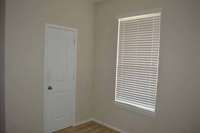 9128 Greene Drive, Aubrey, TX 76227