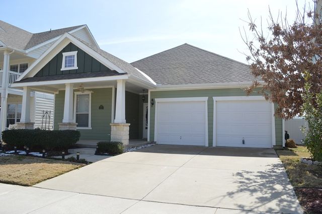 9128 Greene Drive, Aubrey, TX 76227