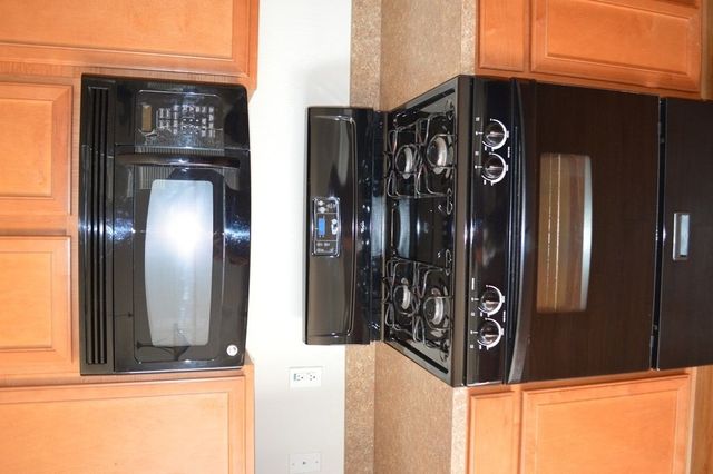 9128 Greene Drive, Aubrey, TX 76227