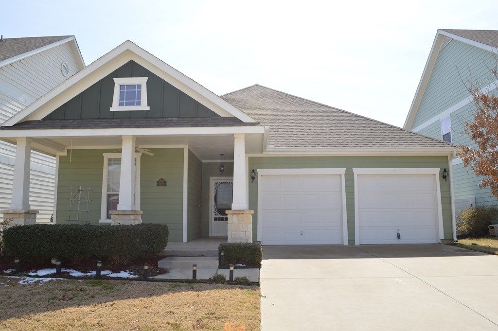 9128 Greene Drive, Aubrey, TX 76227