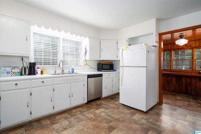 453 SUNHILL ROAD NW, Center Point, AL 35215