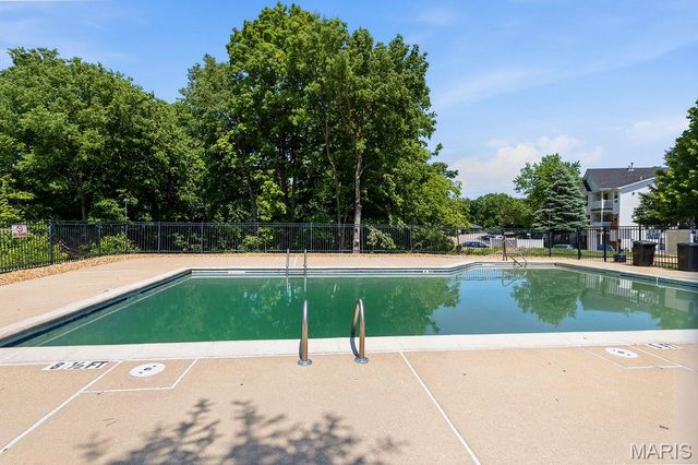 480 Benton Drive L, St Peters, MO 63376