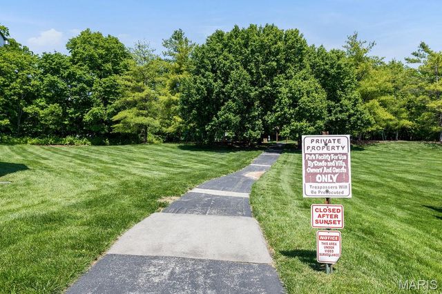 480 Benton Drive L, St Peters, MO 63376