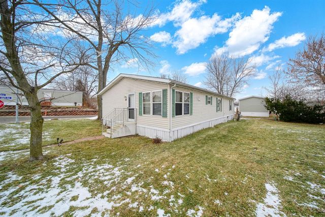 2735 S Wagner Road 22, Ann Arbor, MI 48103