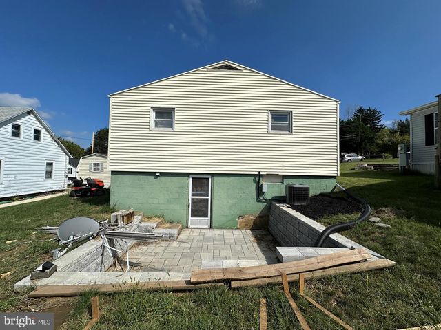 336 FAIRMOUNT AVE, Waynesboro, PA 17268