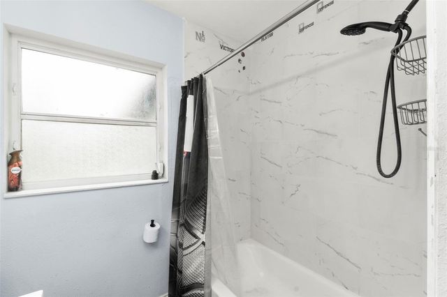 1412 LAKECREST DRIVE, Apopka, FL 32703