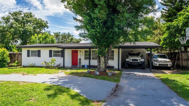 1412 LAKECREST DRIVE, Apopka, FL 32703