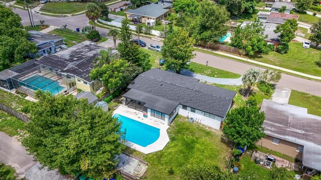 1412 LAKECREST DRIVE, Apopka, FL 32703