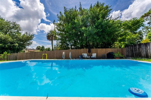 1412 LAKECREST DRIVE, Apopka, FL 32703