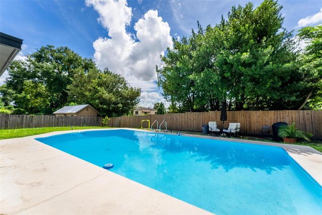 1412 LAKECREST DRIVE, Apopka, FL 32703