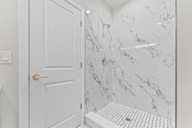 3029 W Washington Boulevard, Chicago, IL 60612