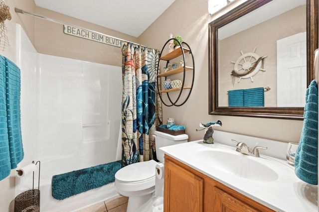 7996 Short Needle Ct., Murrells Inlet, SC 29576