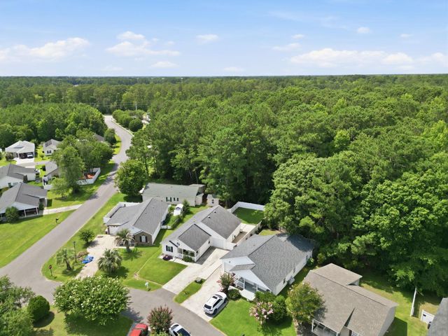 7996 Short Needle Ct., Murrells Inlet, SC 29576