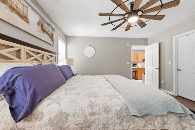 7996 Short Needle Ct., Murrells Inlet, SC 29576
