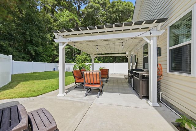 7996 Short Needle Ct., Murrells Inlet, SC 29576
