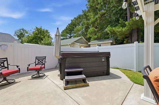 7996 Short Needle Ct., Murrells Inlet, SC 29576