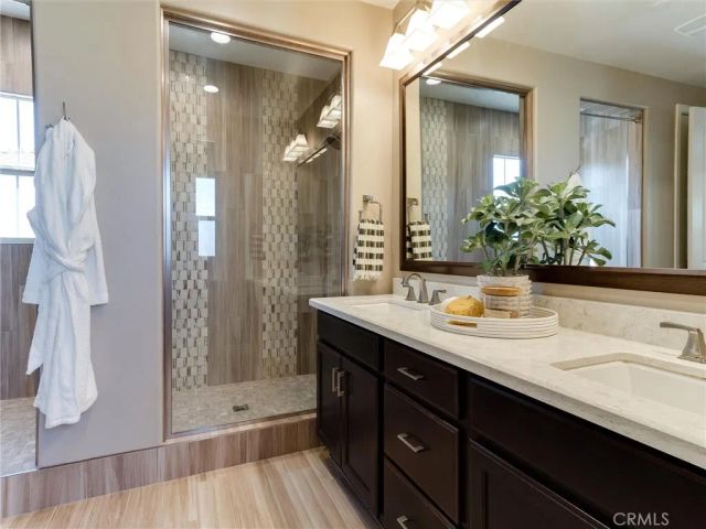 214 Gaspar, Irvine, CA 92618