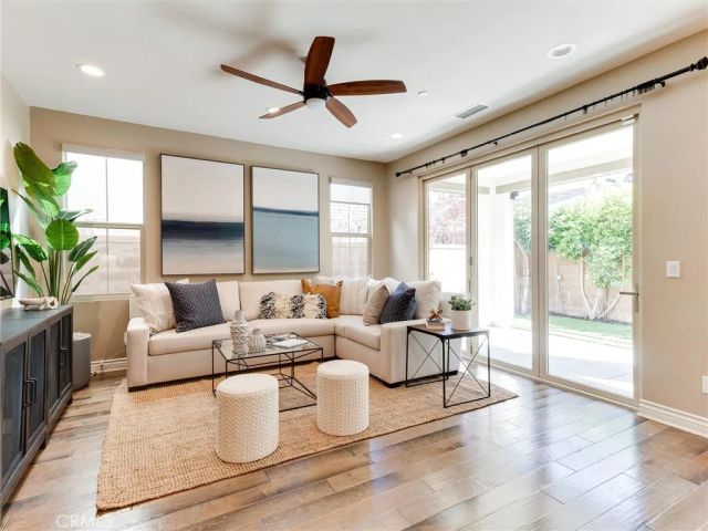 214 Gaspar, Irvine, CA 92618