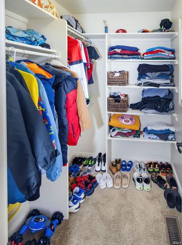 2848 Thornhill Drive, Evansville, IN 47725