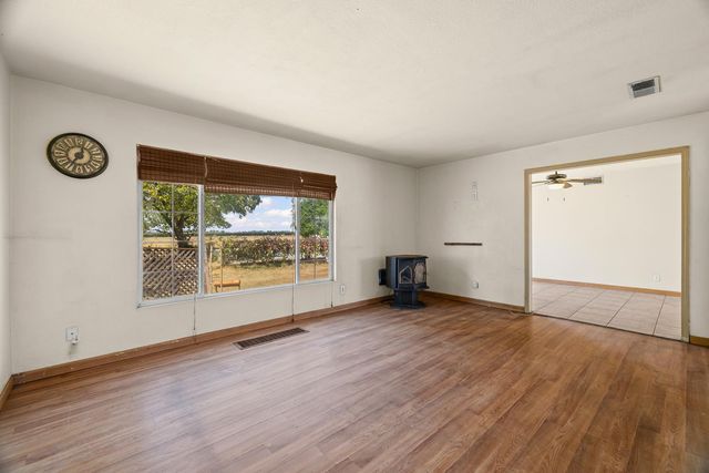 771 Central House Rd, Oroville, CA 95965