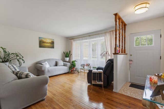 2643 Summit Ridge Drive, South Bend, IN 46628